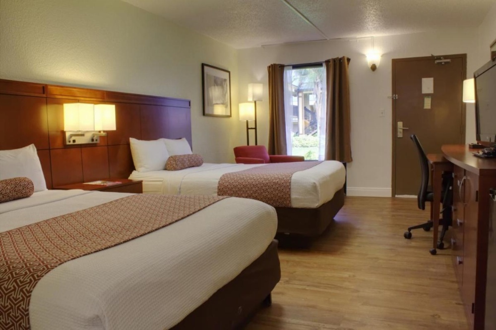 Room image 2