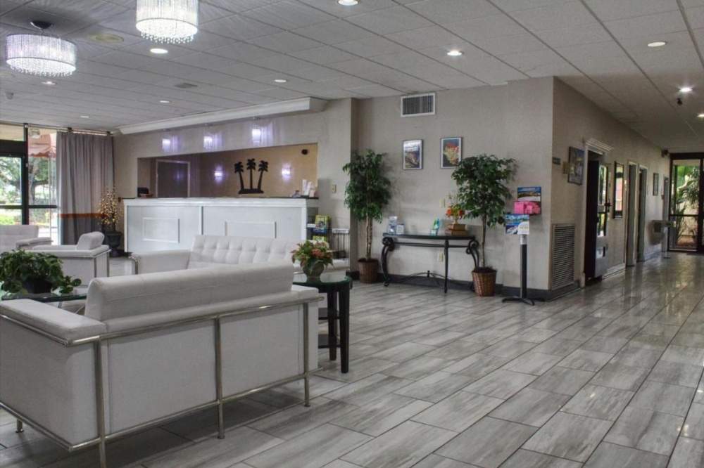 Winter Haven Gardens Inn Image 25
